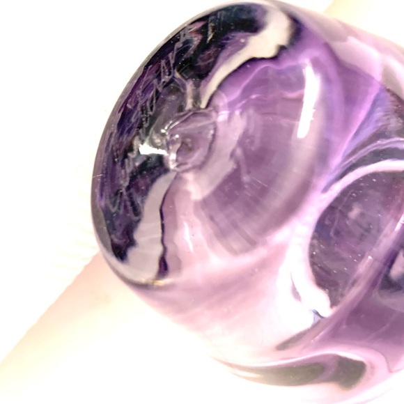 WINFISKY Signed Hand Blown Glass 1993 Perfume
Bottle, purple - Picture 5 of 5